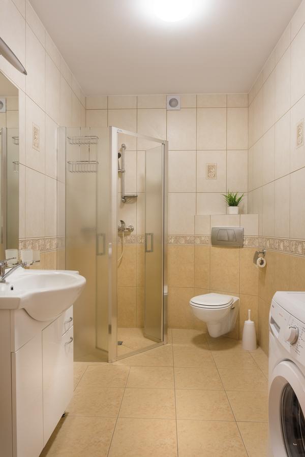 Olymp 114 I 120 Z Basenem, Sauna I Jacuzzi W Cenie Kołobrzeg Exterior foto